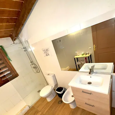 Hotel Twinfin Yoga Y Surfcamp - Adeje 2*