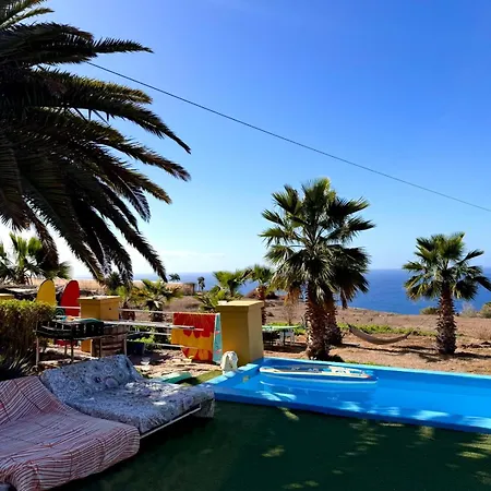 Twinfin Yoga Y Surfcamp - Adeje 2* Callao Salvaje