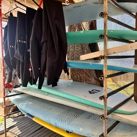 Adeje - Twinfin & Surf Yoga Camp מלון 2*